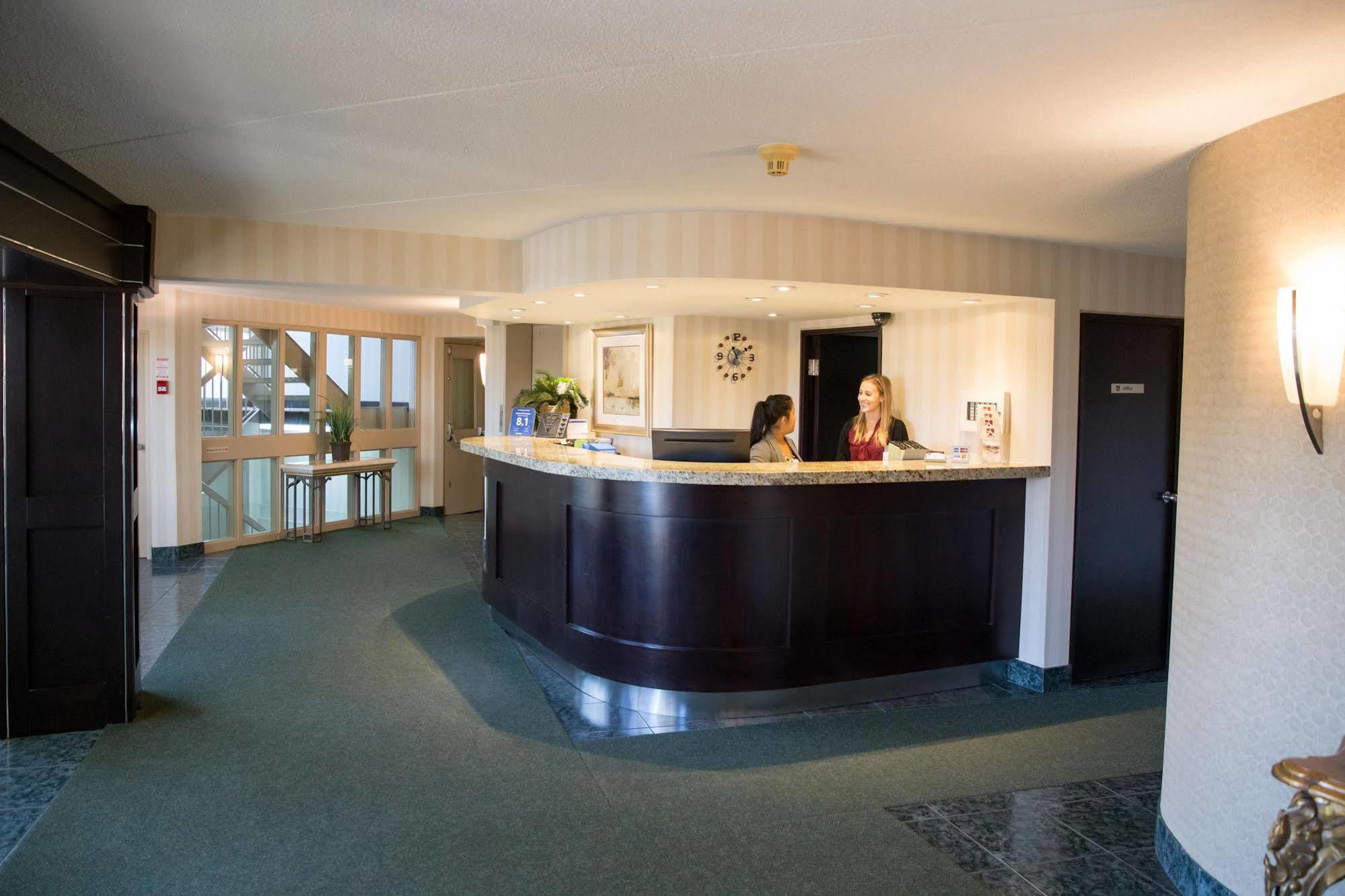 Admiral Inn Hamilton Exteriör bild